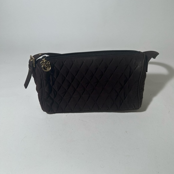 Elegant Black Quilted Shoulder Bag with Diamond Pattern - Picture 6 of 11